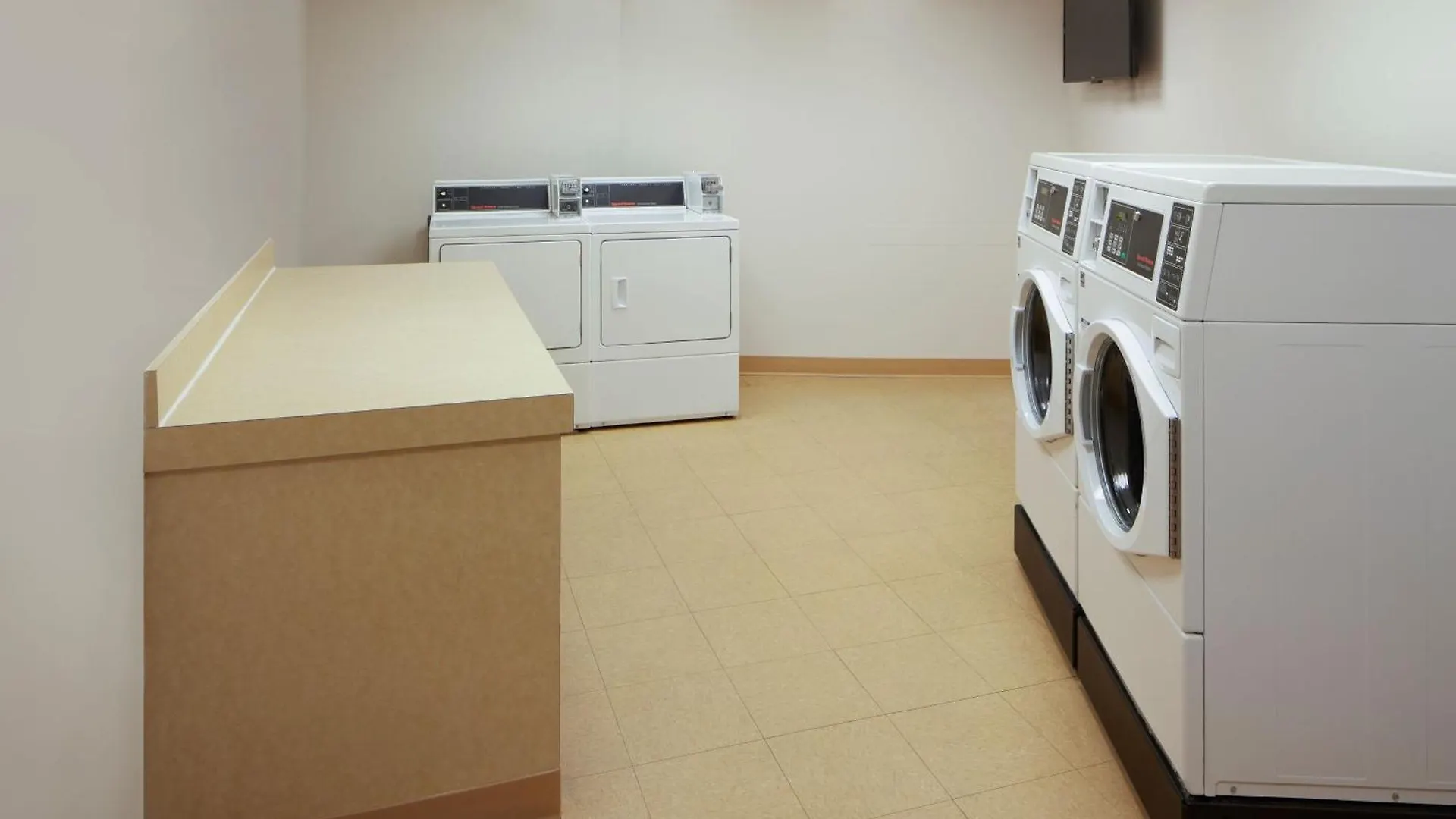 Fairfield Inn & Suites Columbus Osu Hotel